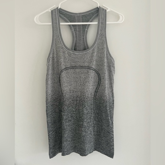 Lululemon Swiftly Tech Racerback Tank Top, size 8 - Picture 1 of 2